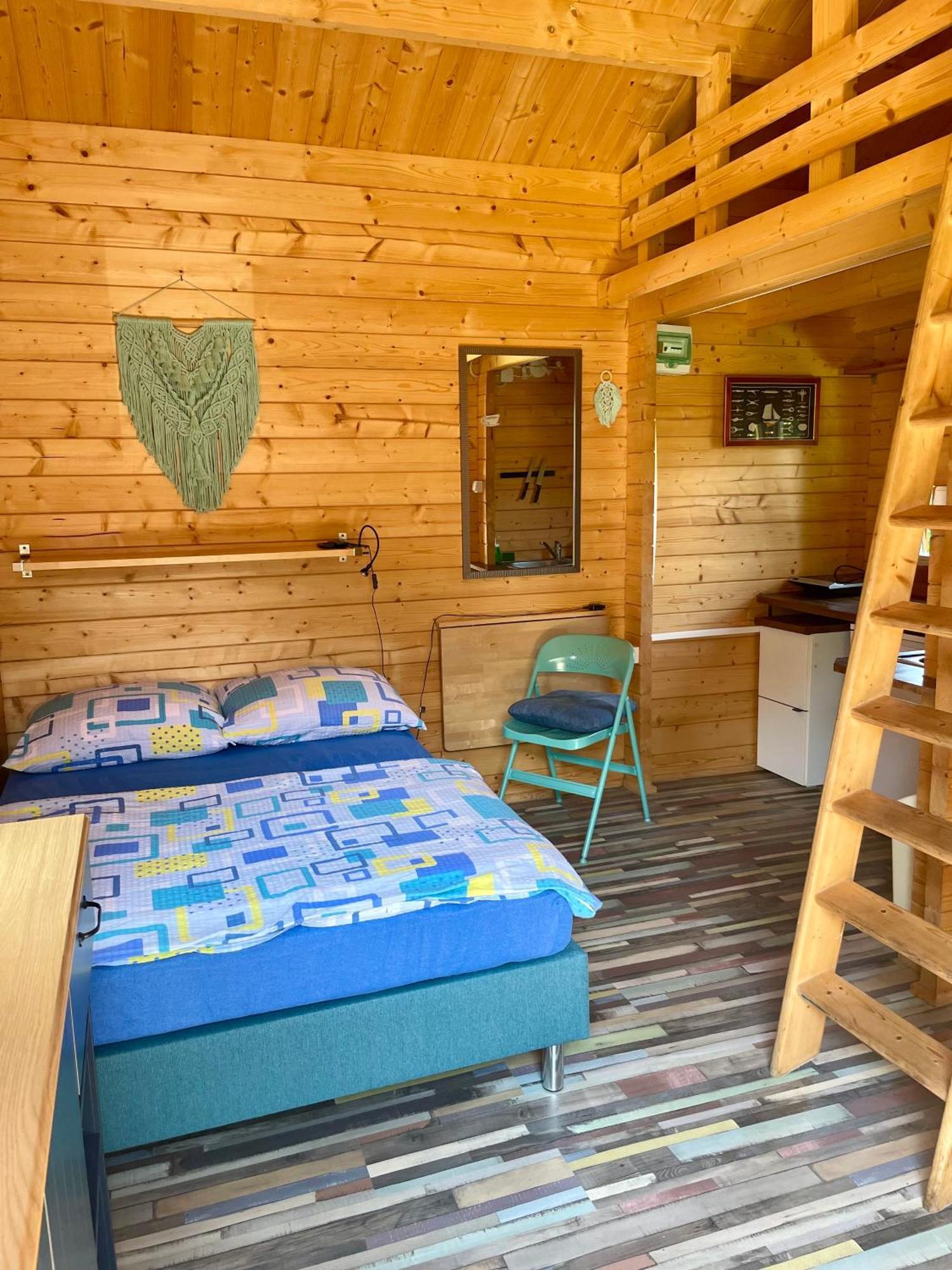 Pokoje I Domki Letniskowe Bros Dziwnów Buitenkant foto