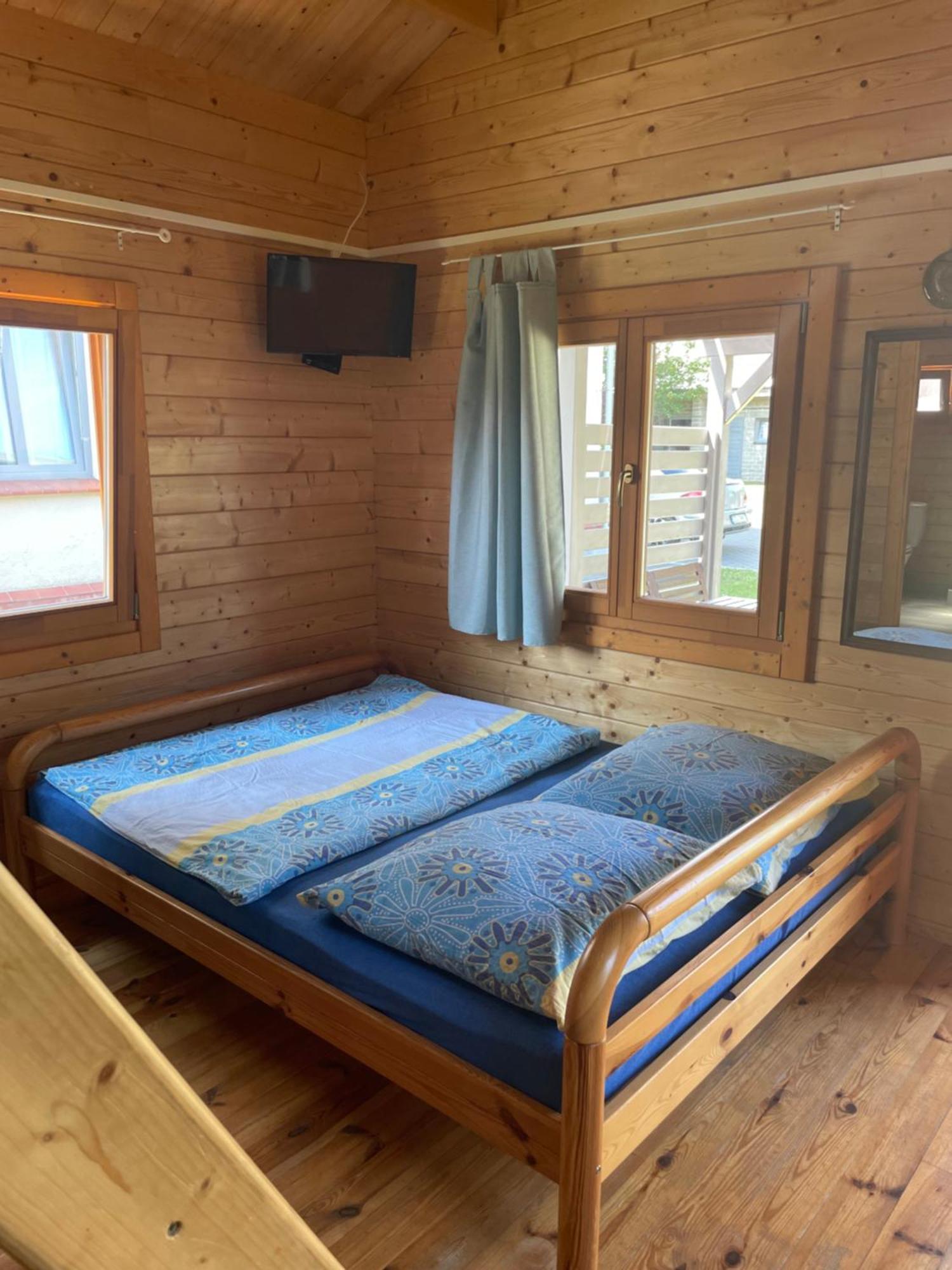 Pokoje I Domki Letniskowe Bros Dziwnów Buitenkant foto